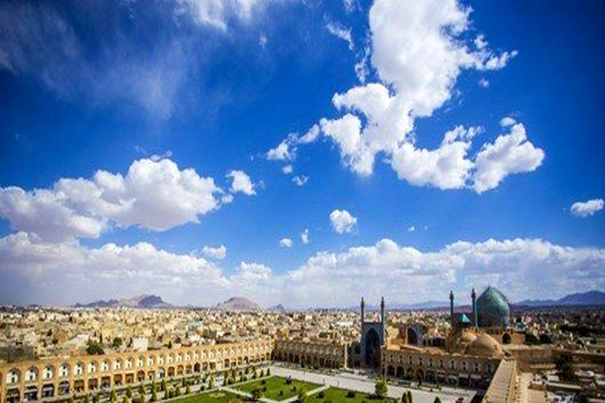 هوای اصفهان به میانگین ۶۷ رسید
