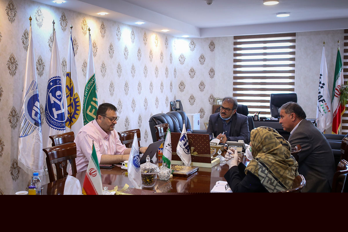 بررسی عملکرد سال گذشته و برنامه های سال ۹۹ کمیته ایمنی با حضور ناظمی