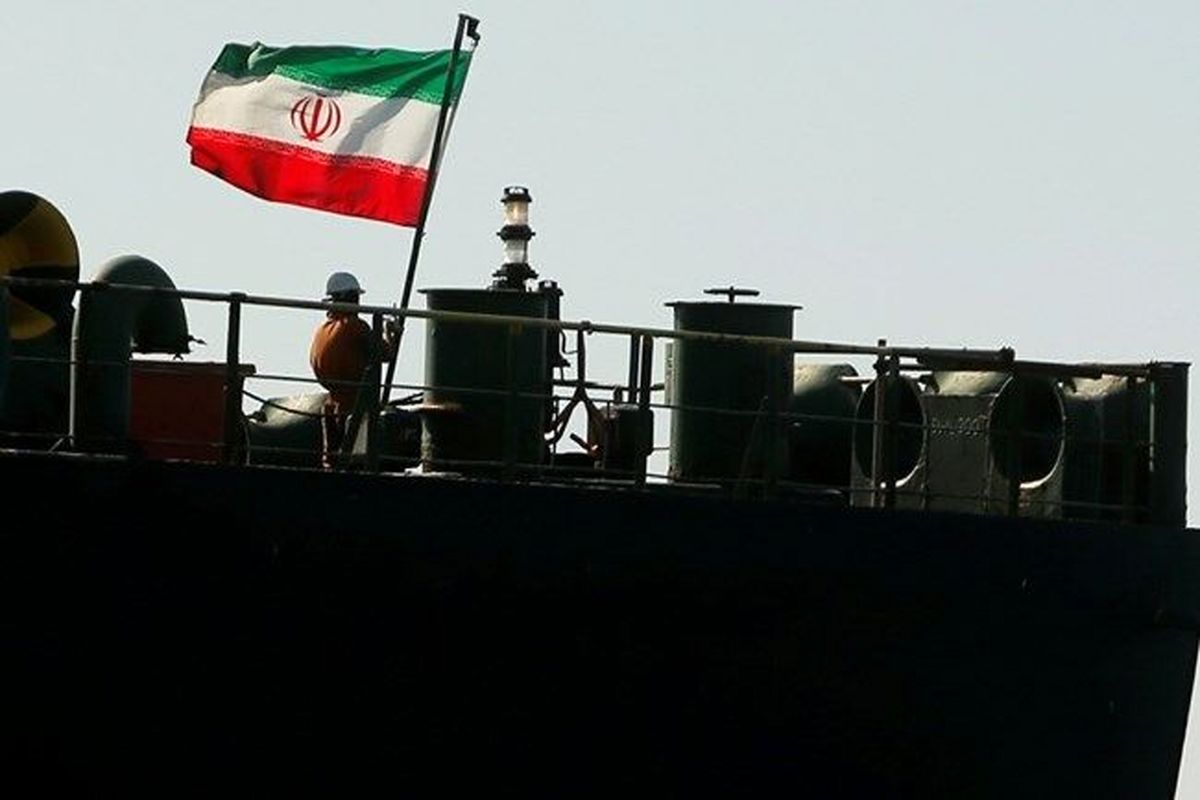 ۴دلیل برای اینکه منع تردد کشتی‌های تحت پرچم ایران خلاف قوانین بین‌المللی است