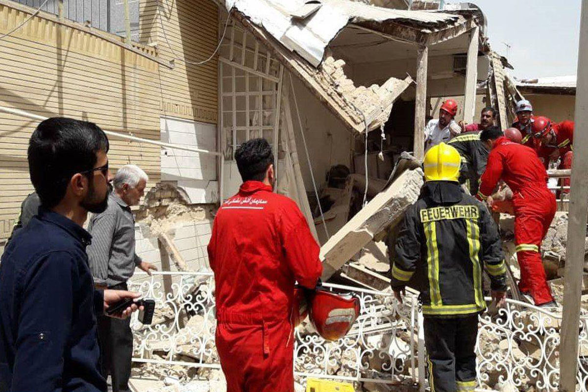 آبگرمکن موجب تخریب منزل مسکونی شد/ببینید