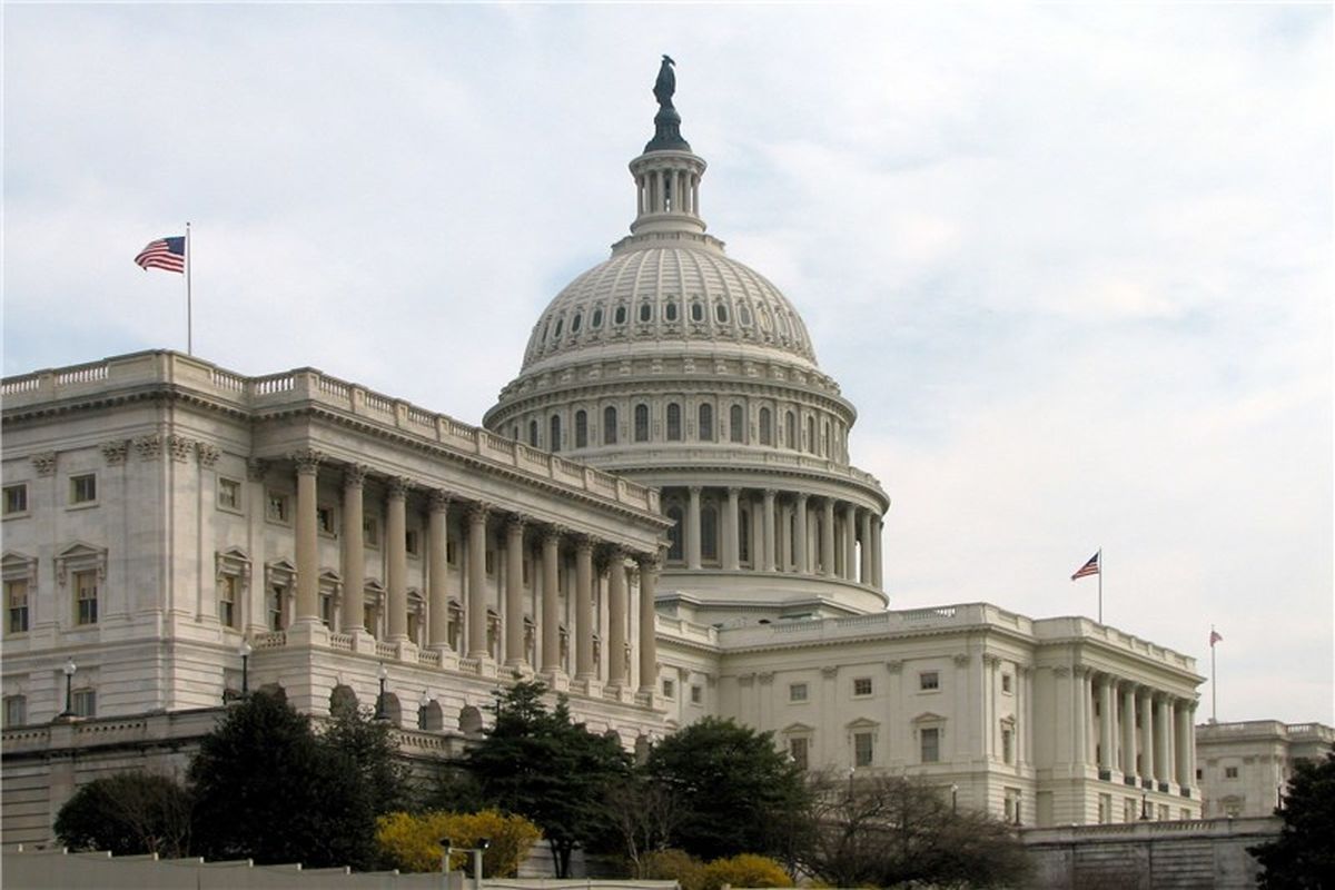 اعتراض نمایندگان دموکرات‌ها به عدم حضور وزیر دفاع آمریکا در کنگره