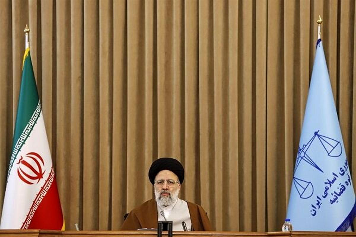 متهمان متواری پرونده‎های اقتصادی نمی‎توانند از چنگ عدالت بگریزند/ میزان تخلف بین قضات کمتر از ۱ درصد است