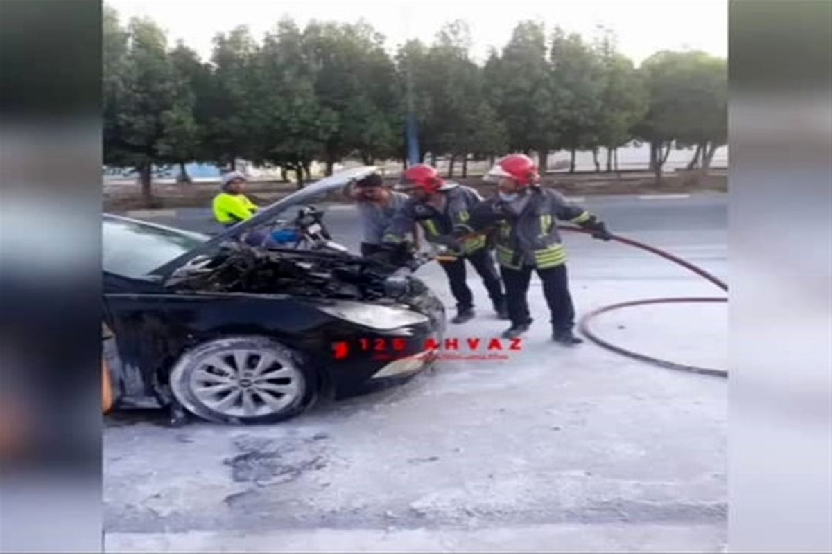 آتش سوزی خودرو لوکس خارجی در اهواز