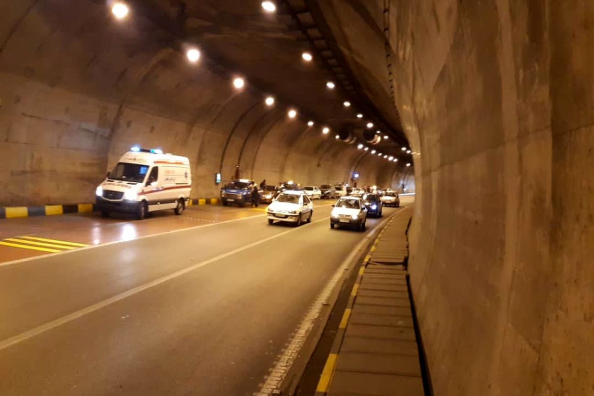 تصادف زنجیره‌ای در اتوبان نیایش+ تصاویر