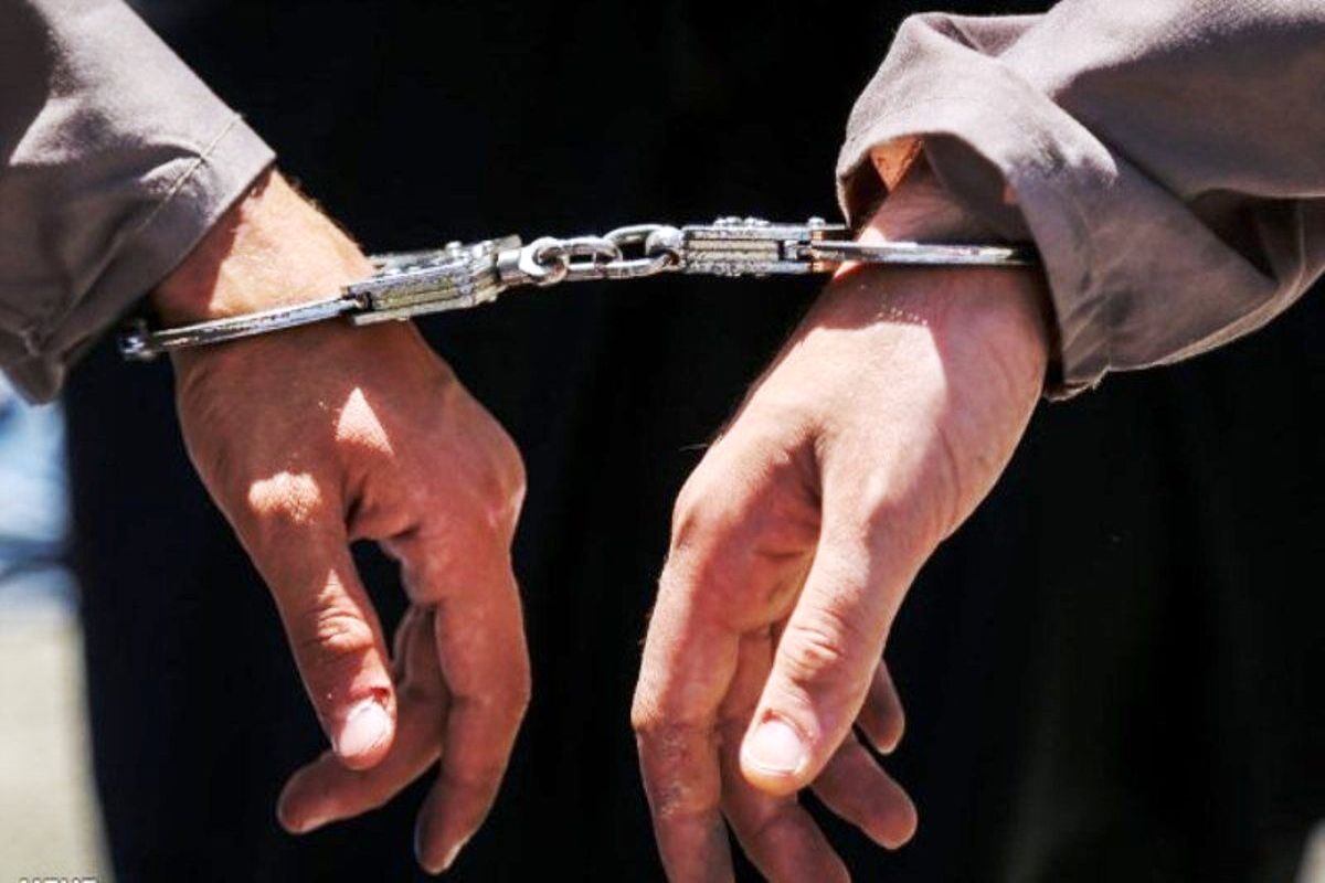 دستگیری ۵ سارق مسلح تلفن همراه در ایرانشهر
