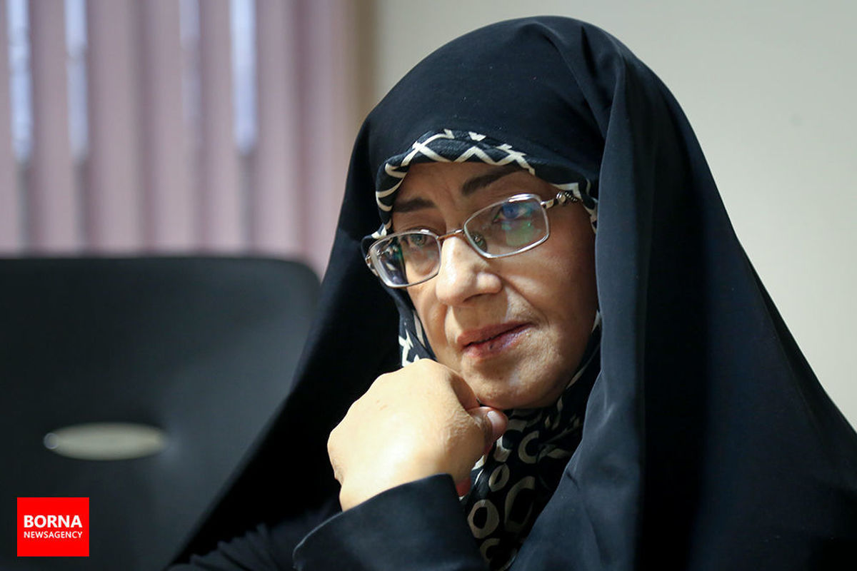 شجاعت حضور در انتخابات ۱۴۰۰ را ندارم/ احمدی‌نژاد اگر حمایت نمی‌شد، رئیس‌جمهور نمی‌شد/ خانم طالقانی را همواره اذیت می‌کردند زیرا می‌گفتند او برای تعارض با نظام آمده است