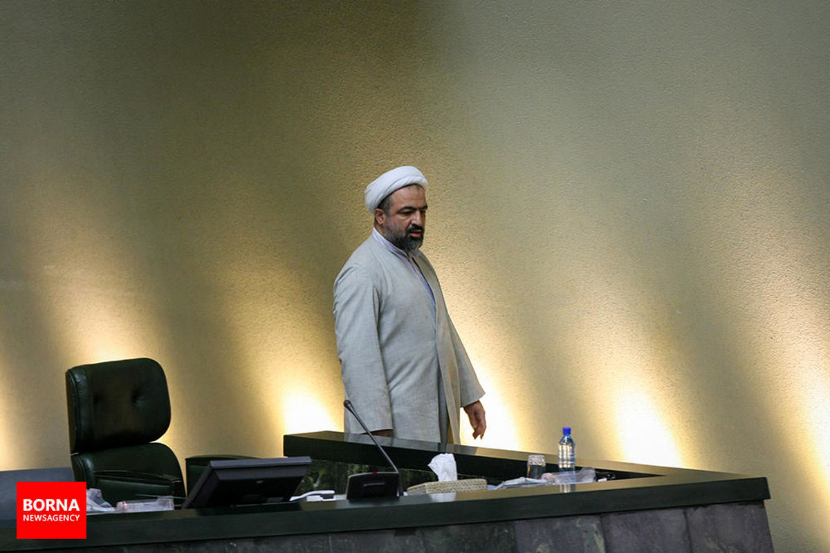 از افراد با نفوذ در جریان انقلاب برای حضور در شاجا دعوت نشده است/ با شاجا و جمنا تفاوت دیدگاه و روش داریم