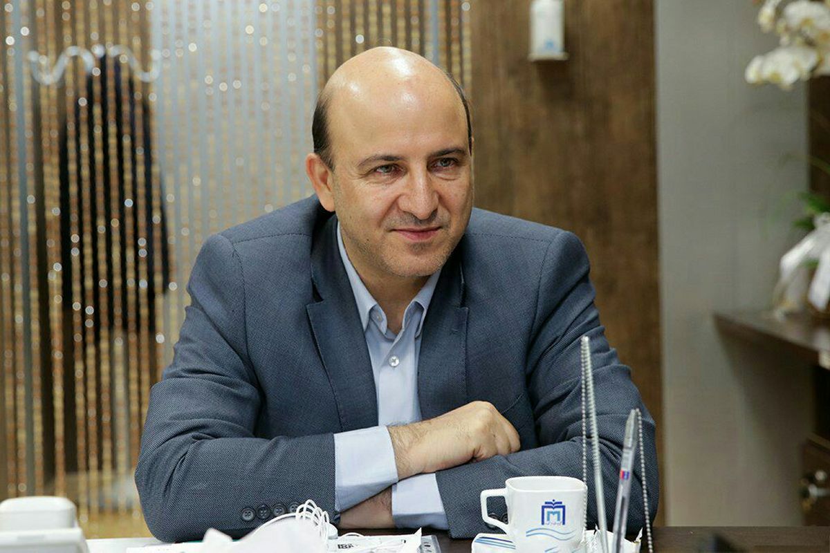 افزایش تعداد بیماران مبتلا به کرونا نیازمند آی سی یو  و بخش‌های ویژه/ گروه سنی مبتلایان به کرونا کاهش یافته است