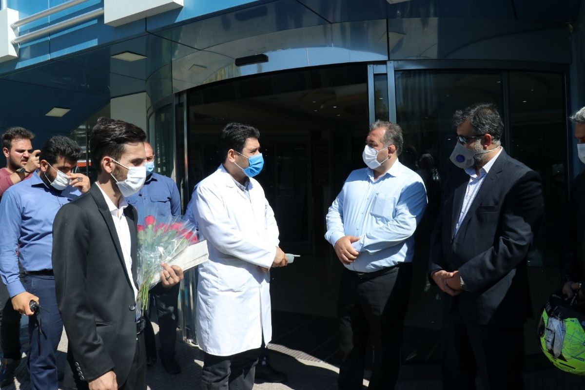 همایش تجلیل از کادر درمان (یاوران سلامت) در تبریز برگزار شد