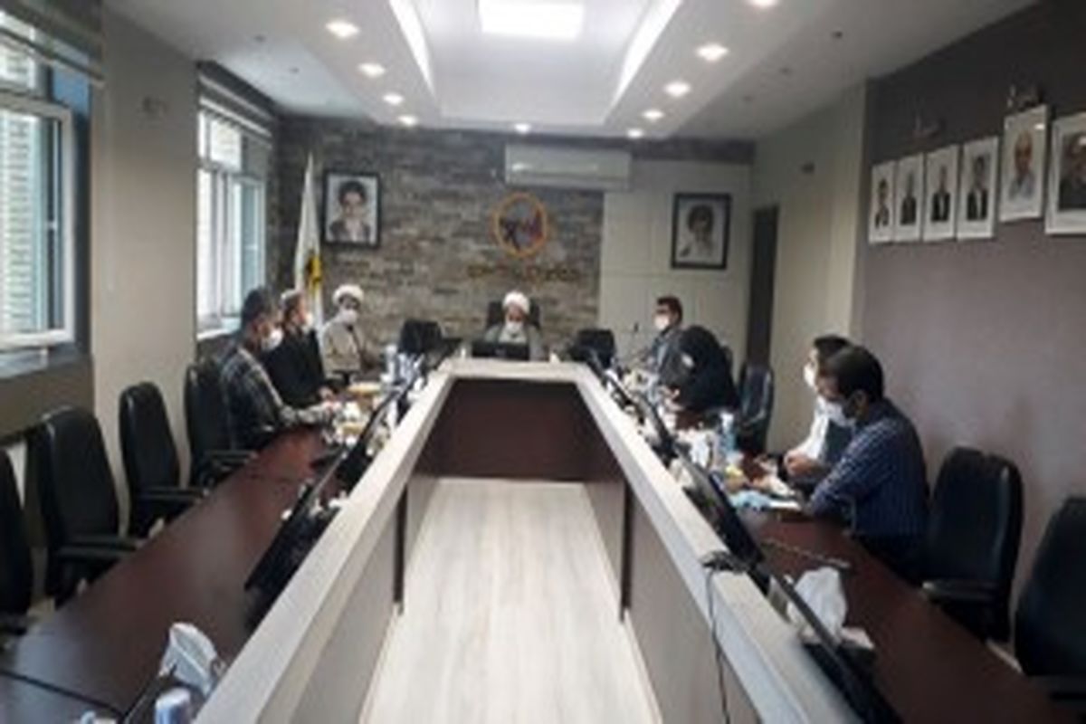 برگزاری دومین جلسه شورای فرهنگی صنعت آب و برق استان در راستای برنامه ریزی برنامه های ایام ماه محرم
