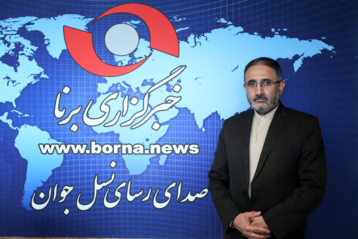 کلید اقدامات وزارت آموزش‌وپرورش در راستای سند تحول بنیادین است/ معلمان حق التدریس در دانشگاه فرهنگیان تحت تعلیم قرار می‌گیرند