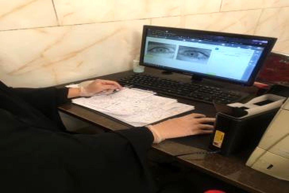 نصب دستگاه تشخیص هویت بیماران متجاهر بر مبنای عنبیه چشم در شهرستان قدس