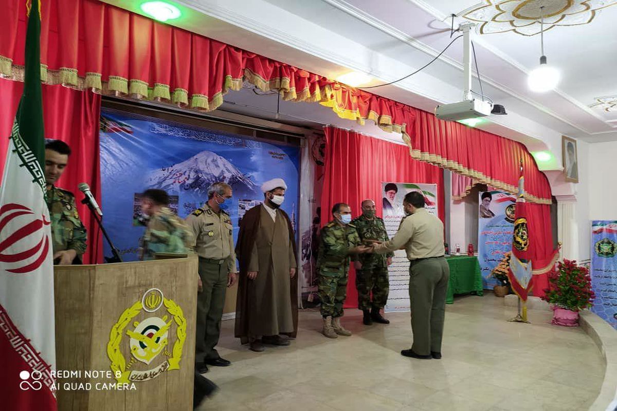 تجلیل از فرماندهان ممتاز ارتش در منطقه  لرستان