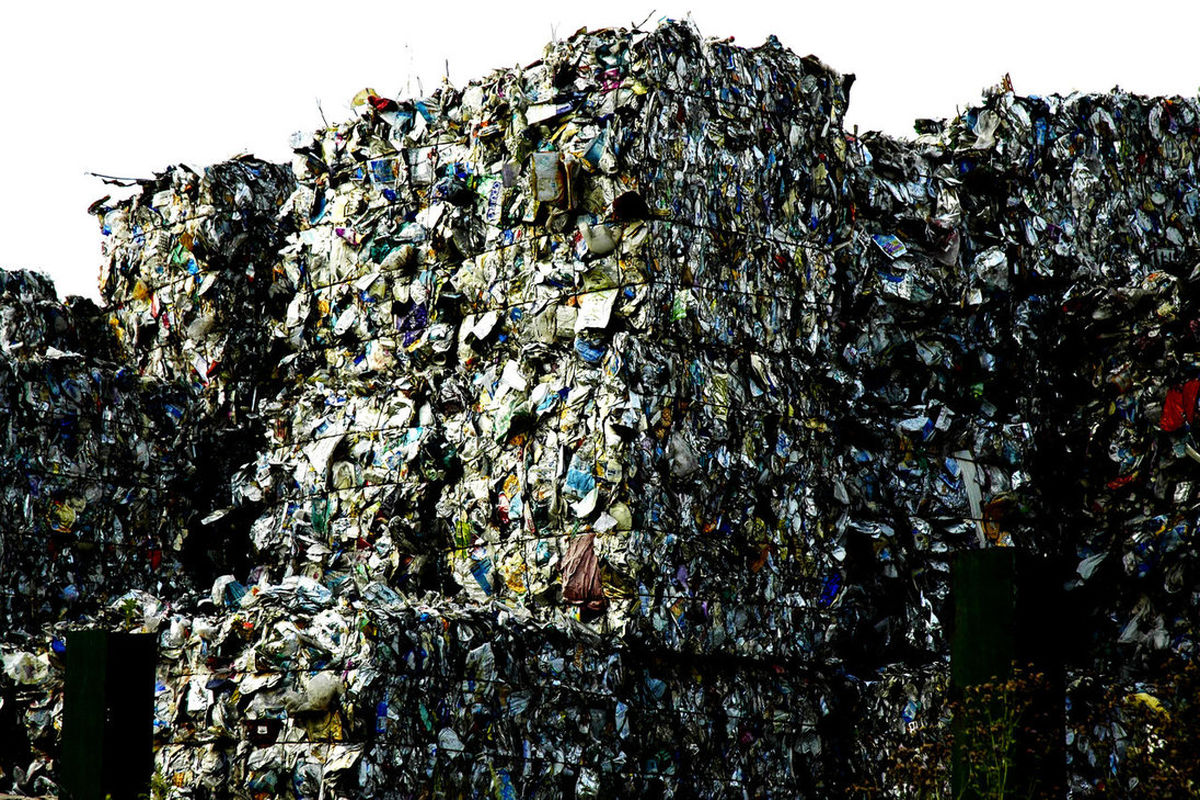 جمع آوری روزانه ۴۰۰ تن زباله از سطح شهر کرمان