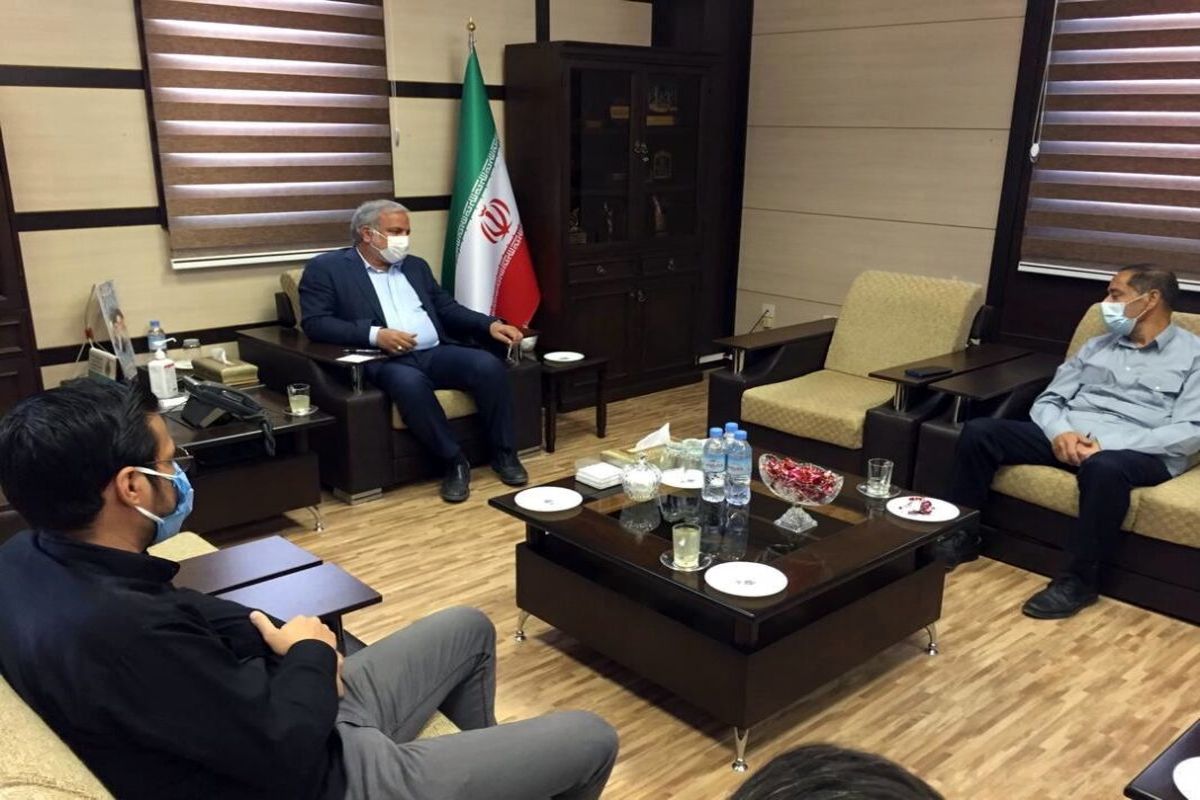 فرهنگ‌های درست با امر به معروف در جامعه نهادینه شود