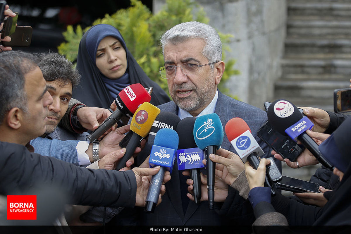 مطالعه مهندسین ایرانی بر اتصال شبکه برق ایران، آذربایجان و روسیه/ امکان تبادل انرژی بین ۳ کشور از طریق روسیه با اروپا