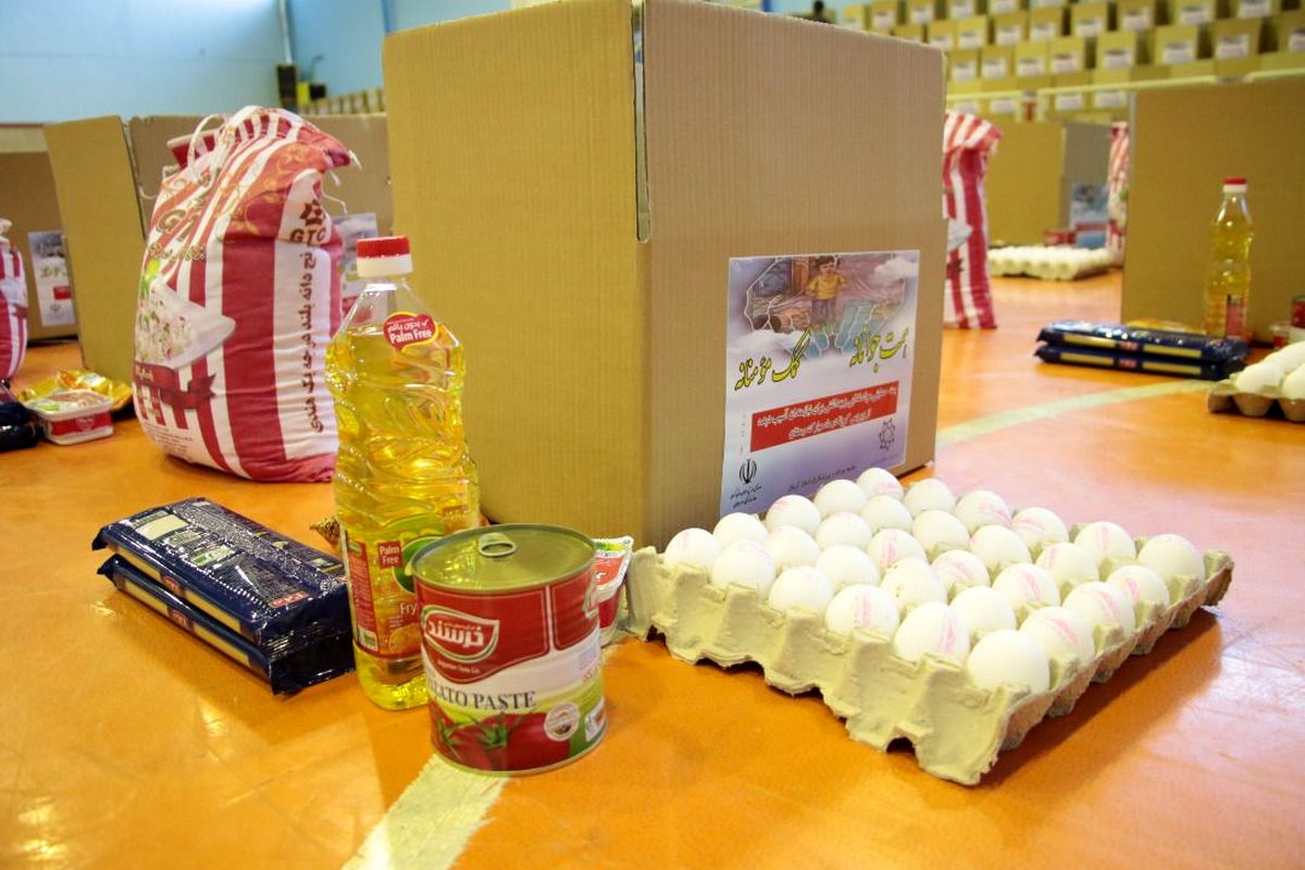 توزیع ۵ هزار و ۷۰۰ بسته معیشتی در بین آسیب دیدگان کرونا در گلپایگان