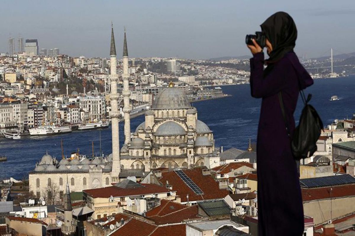 افت ۸۱ درصدی گردشگران ایرانی ترکیه/ افزایش قیمت دلار دلایل اصلی کاهش سفر ایرانی‌