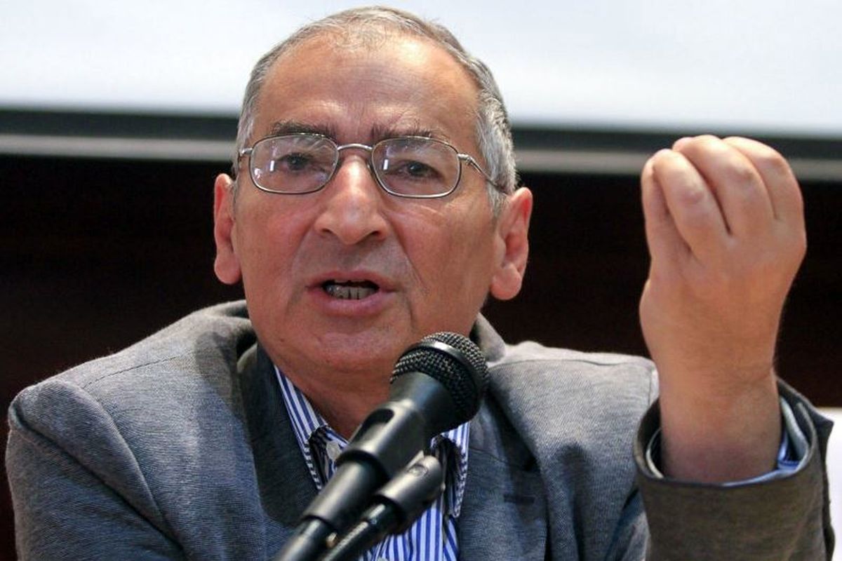 قشر تحصیلکرده فریب شعارهای انتخاباتی را نمی‌خورند/ کسی که بخواهد رای دهد به این شعارها توجه نمی کند