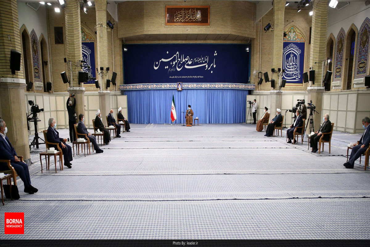 حل مشکلات اقتصادی نیازمند همت، شجاعت و اهتمام جدی است/ اروپایی‌ها اول خودشان را اصلاح و بعد درباره ما اظهار نظر کنند/ تحریم‌ها یک واقعیت تلخ و جنایت آمریکا و شرکای اروپایی ضد ملت ایران است