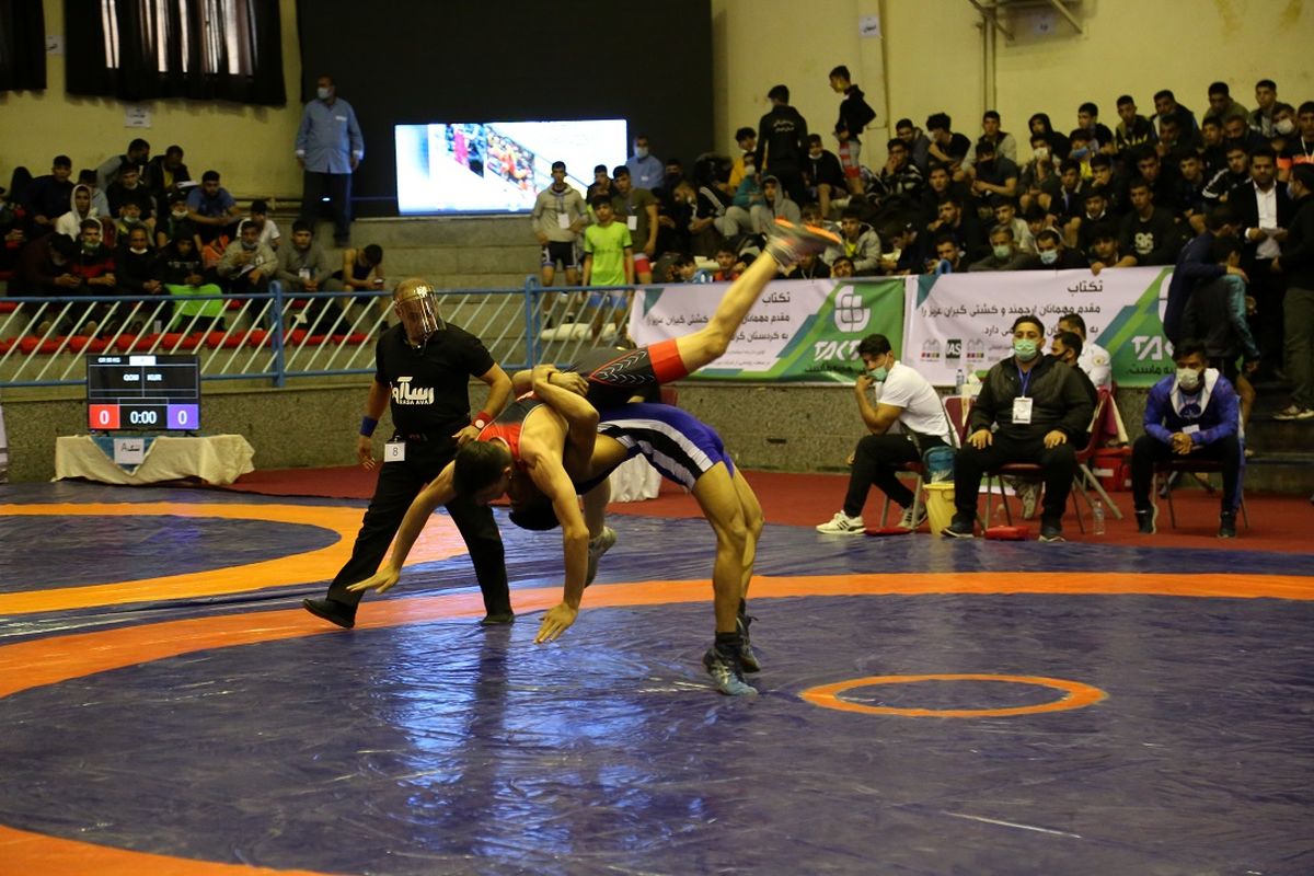 اعلام نفرات برتر و رده بندی اوزان مختلف در رقابت های کشتی نوجوانان کشوری