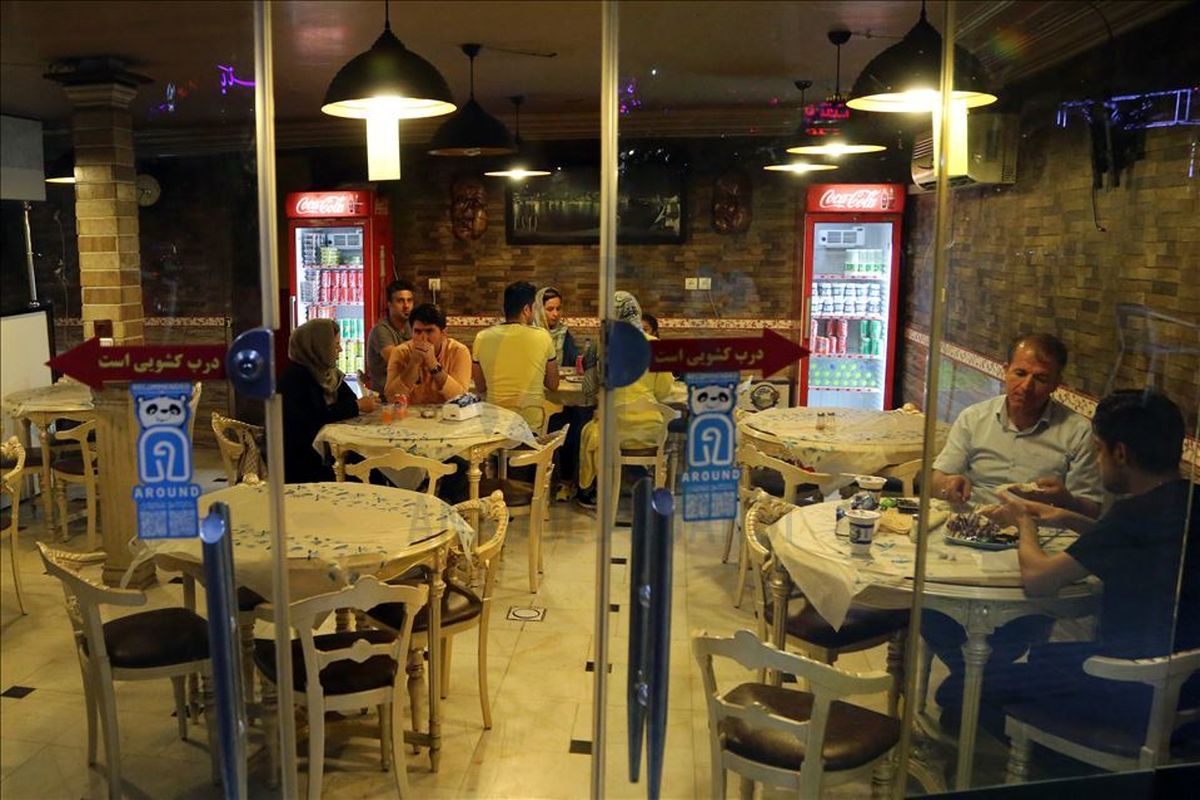 رستوران؛ خطرناک‌ترین مکان برای انتقال کرونا