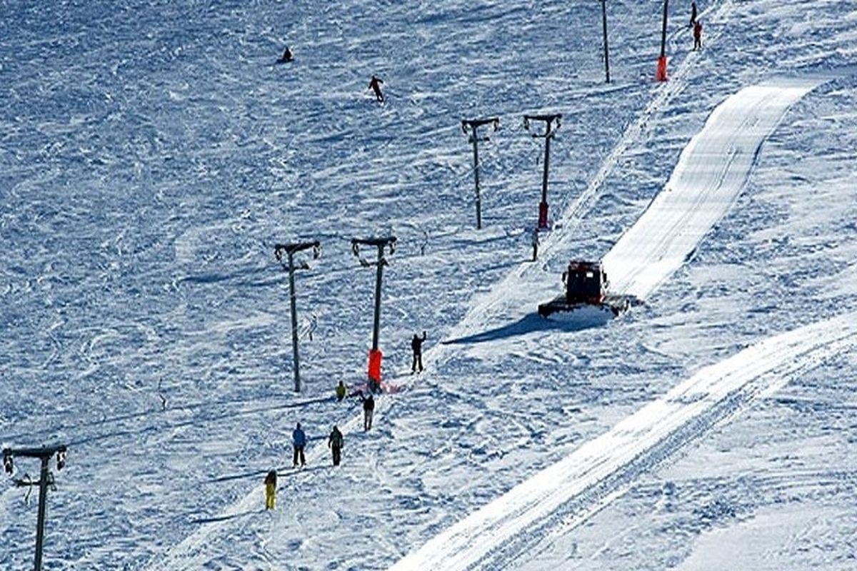 آماده سازی پیست اسکی کاکان برای ورزش های زمستانی