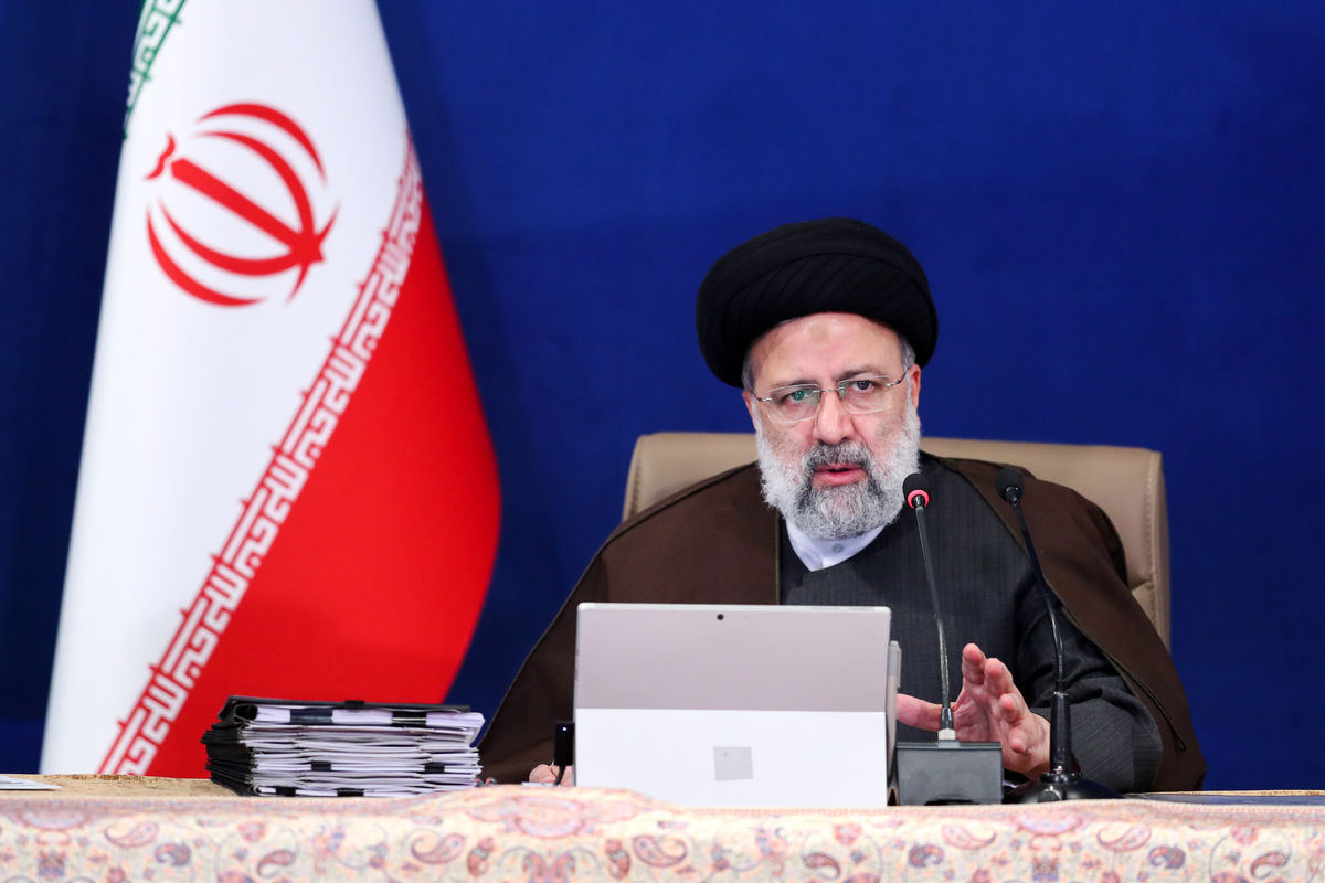 رئیس جمهور: توسعه سطح همکاری‌های اقتصادی تهران و ایروان به نفع اقتصاد منطقه و امنیت ساز است