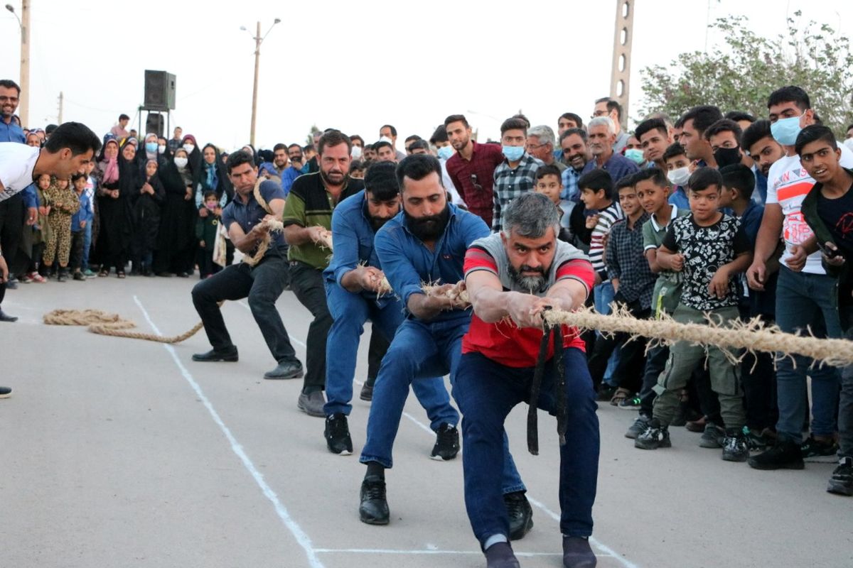پارک‌های البرز دهه فجر میزبان مسابقات طناب کشی خانوادگی می‌شود