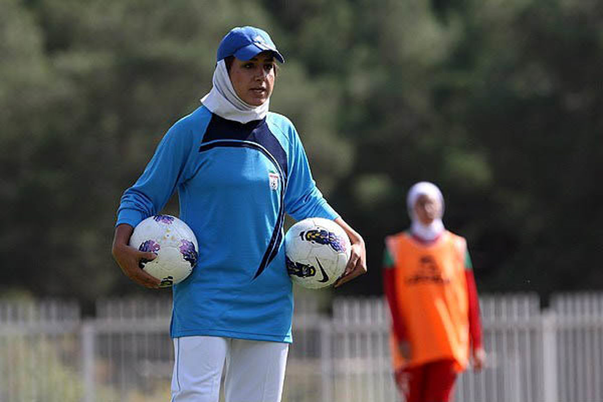 ایراندوست: دختران فوتبالی امیدوارتر از قبل راه‌شان را ادامه خواهند داد
