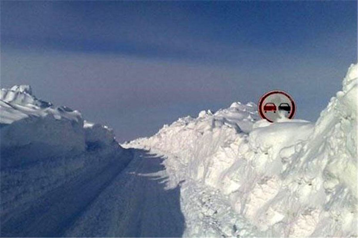 رکوردشکنی برف در این استان غربی کشور ؛ ارتفاع برف به ۶ متر رسید!