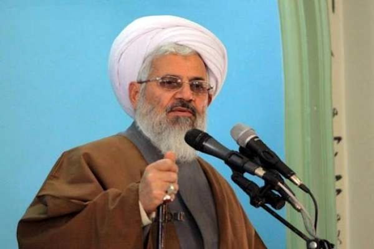ظهور، تداوم و پیروزی انقلاب اسلامی ایران با منافع دولت های استکباری مغایرت داشت