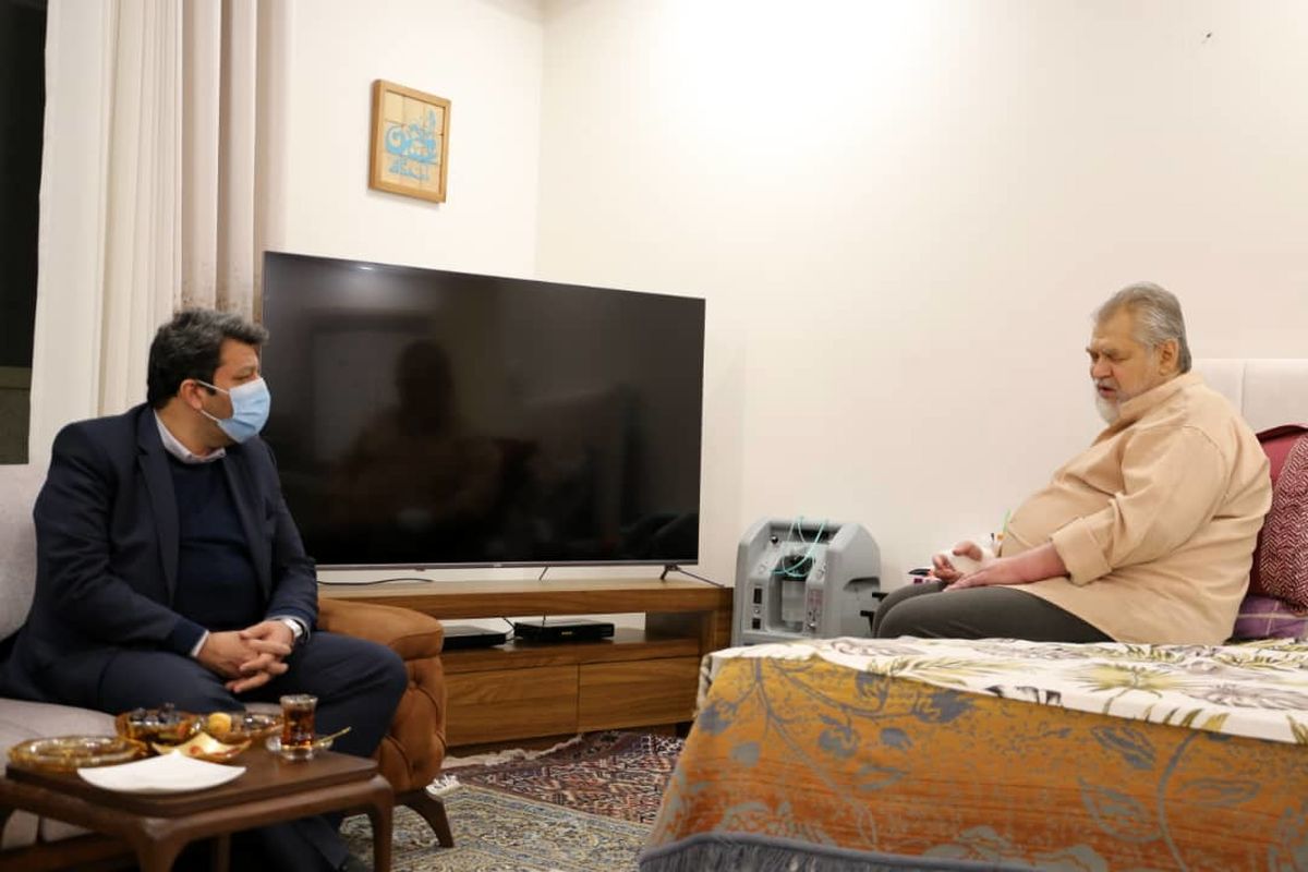 رئیس سازمان سینمایی از نادر طالب‌زاده عیادت کرد