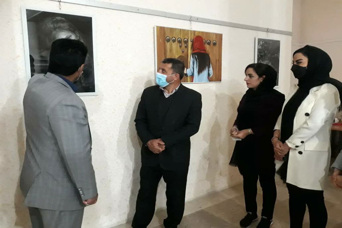 نمایشگاه گروهی نقاشی در شهر محمدیه برگزار شد
