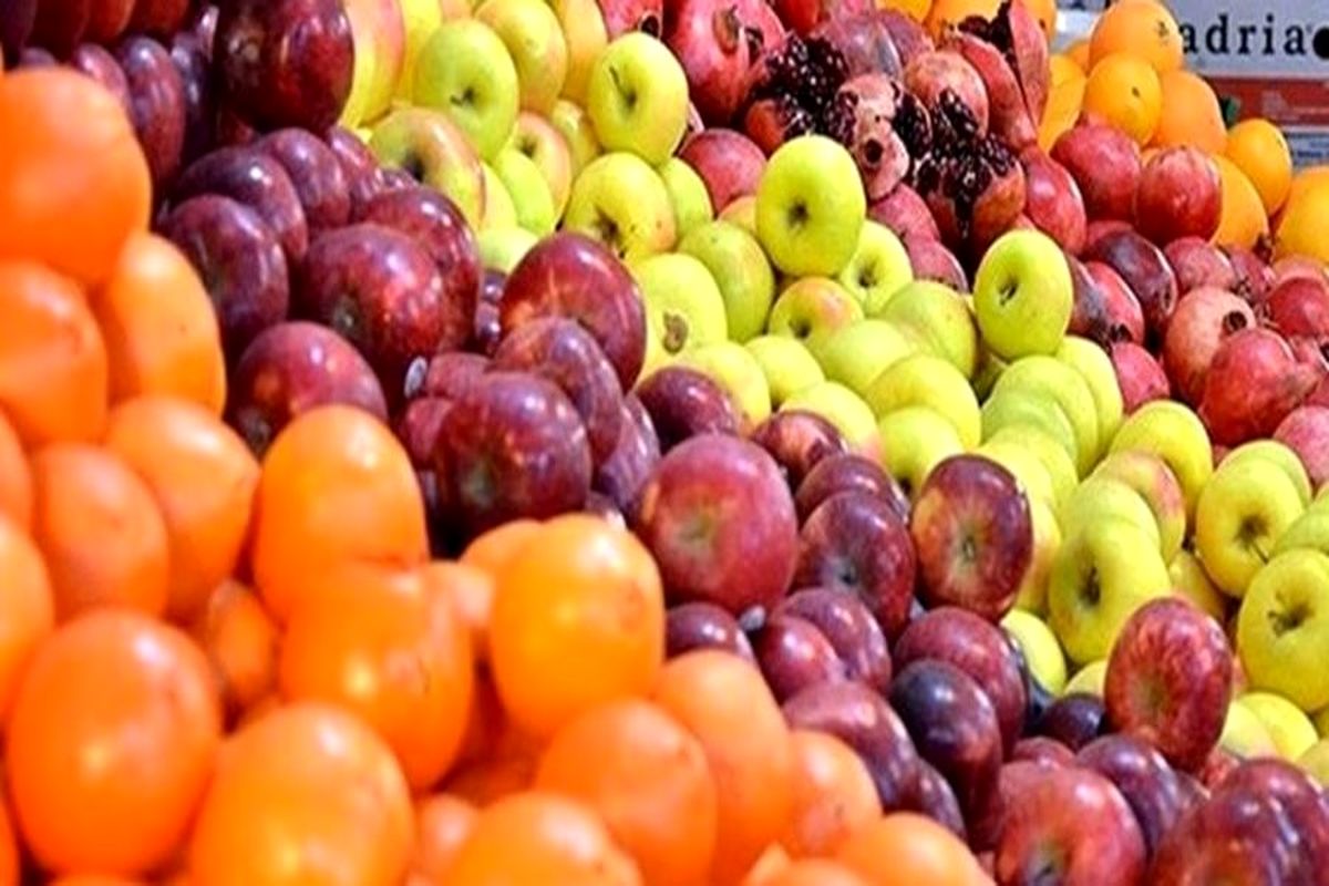 توزیع هزار و ۸۰۰ تن میوه برای ایام پایانی سال در استان همدان