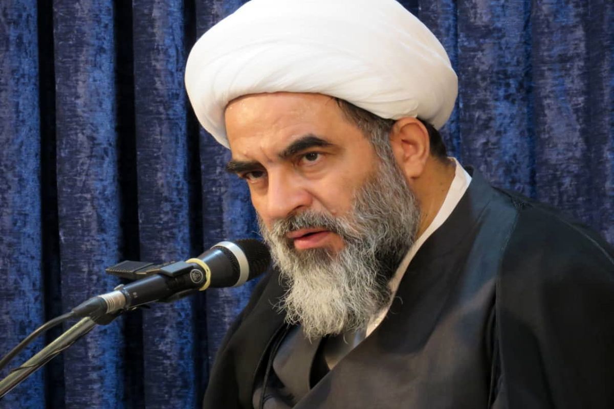 امام جامعیت دین را به حوزه‌، نسل جوان و بشر امروز معرفی کرد