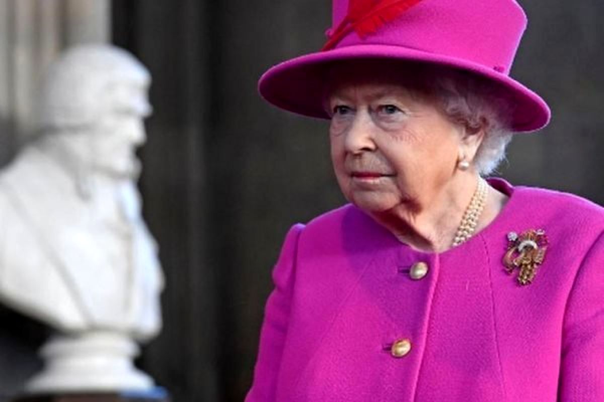 رای دانشجویان آکسفورد به حذف تصویر ملکه الیزابت