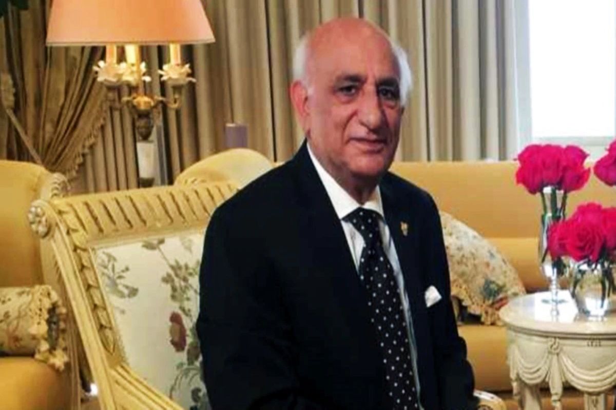 کاردان درگذشت!