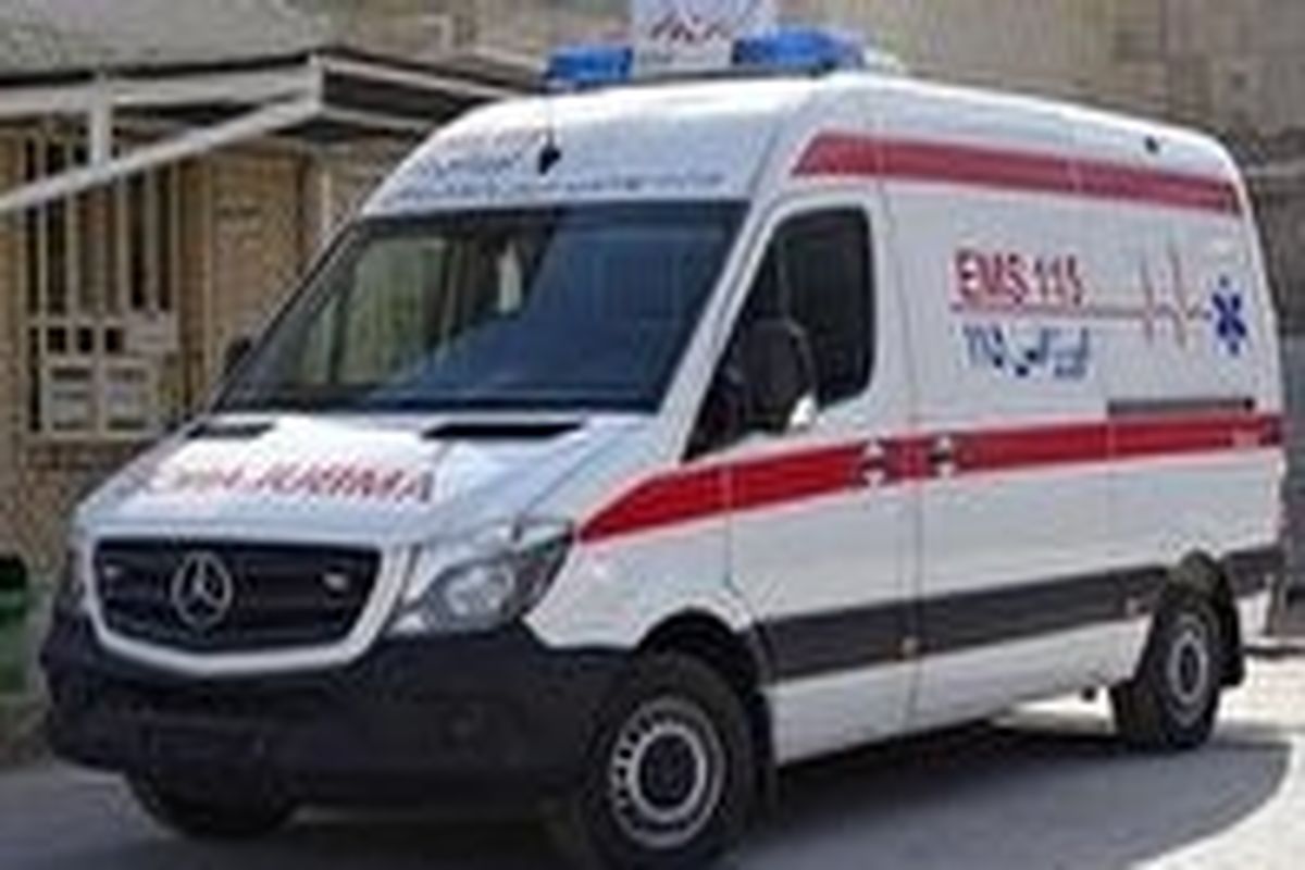 بیمارستان امام خمینی دهدشت به یک دستگاه آمبولانس جدید مجهز شد