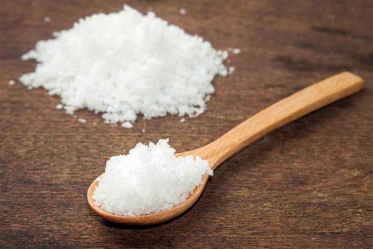 تضمین سلامت معده با چشیدن نمک قبل از غذا