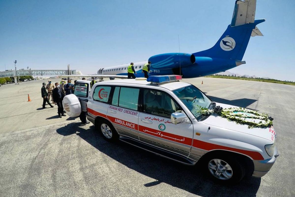 پیکر خبرنگاران درگذشته حادثه دیروز نقده به تهران منتقل شد