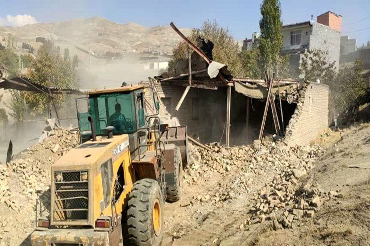 رفع تصرف ۲۶ هزار و ۹۴۱ متر مربع از اراضی دولتی سیستان و بلوچستان