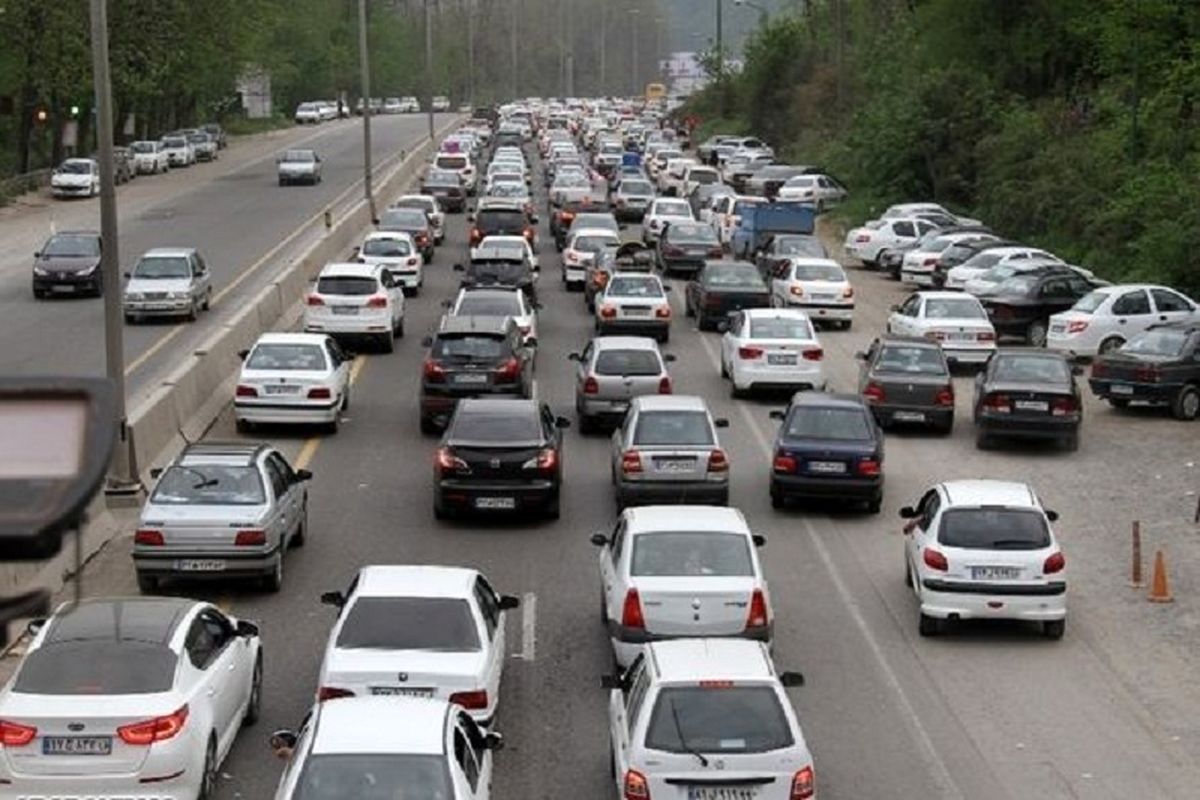 ترافیک فوق سنگین در آزادراه کرج_ تهران