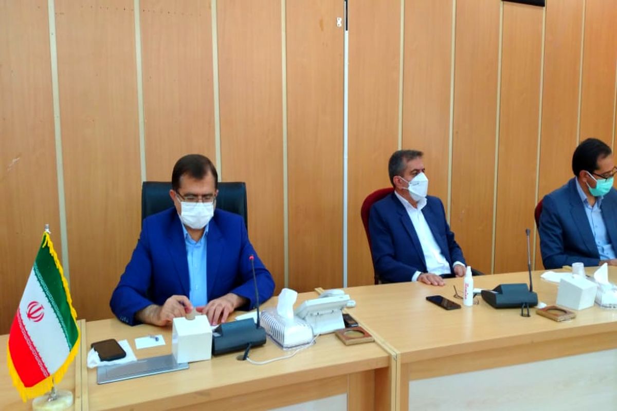 ممنوعیت ایجاد فروشگاه جدید زنجیره ای در کهگیلویه و بویراحمد/قطعی برق به صورت کشوری عامل تعطیلی کارخانجات سیمان/ سیمان تولید شده در دشتروم در اختیار مردم زلزله زده دنا قرار می گیرد