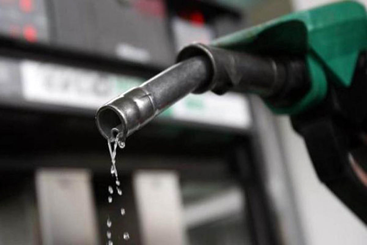 قیمت بنزین در آمریکا دوباره افزایش یافت