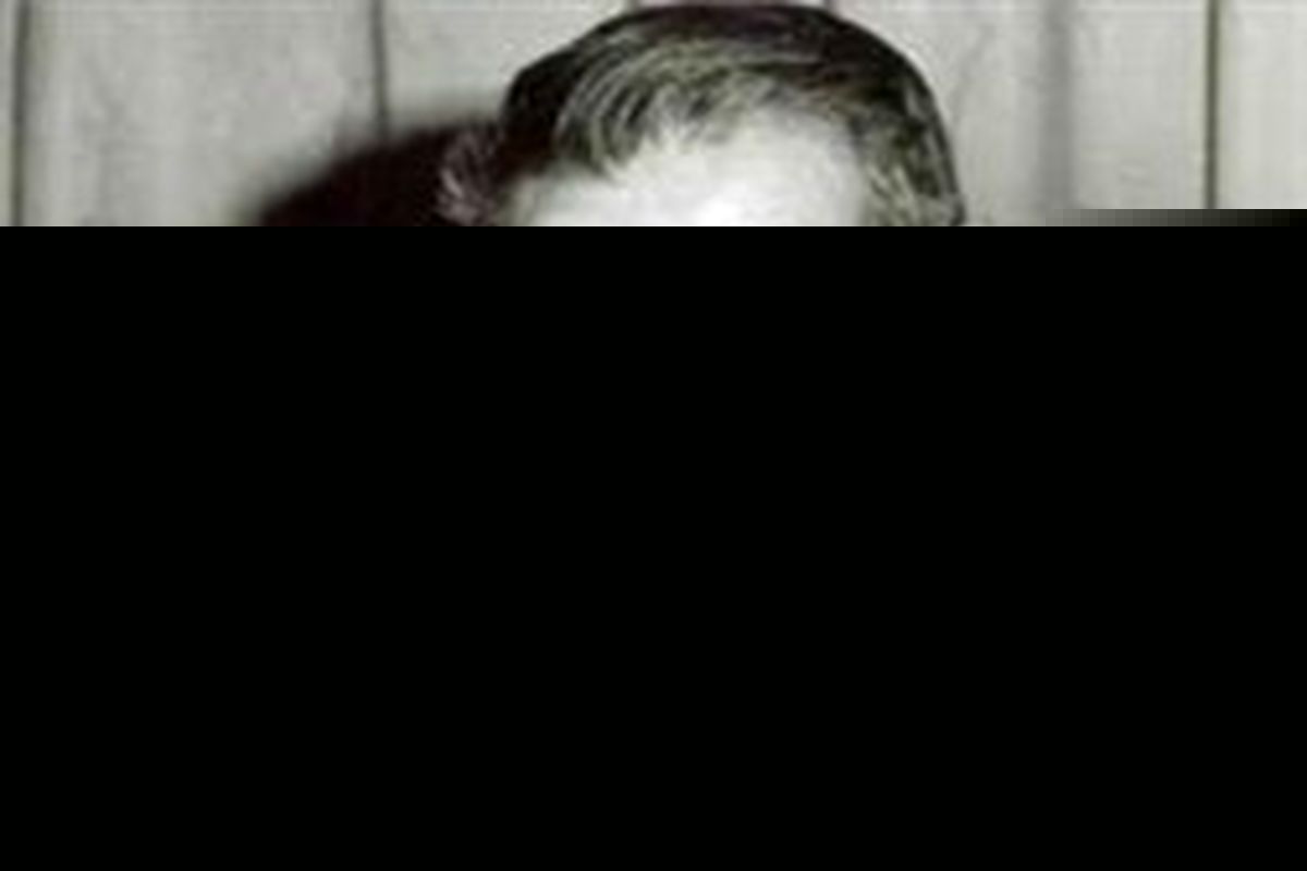 استاد شهریار شاعری بین‌المللی است/ توانمندی‌های تبریز در حوزه شعر و ادب معرفی شود