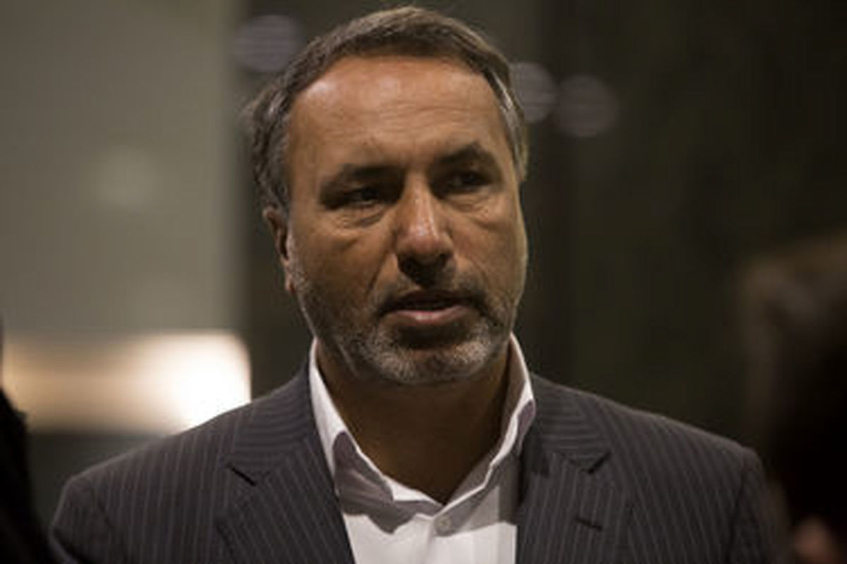 احداث راه آهن ایران به عراق با حضور الکاظمی در مجلس بررسی شد