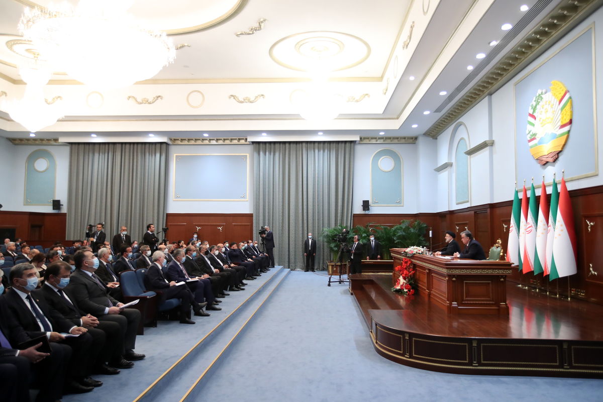 ایران و تاجیکستان در برابر افغانستان موضع مشترک دارند/ حضور بیگانگان در افغانستان را نمی پذیریم