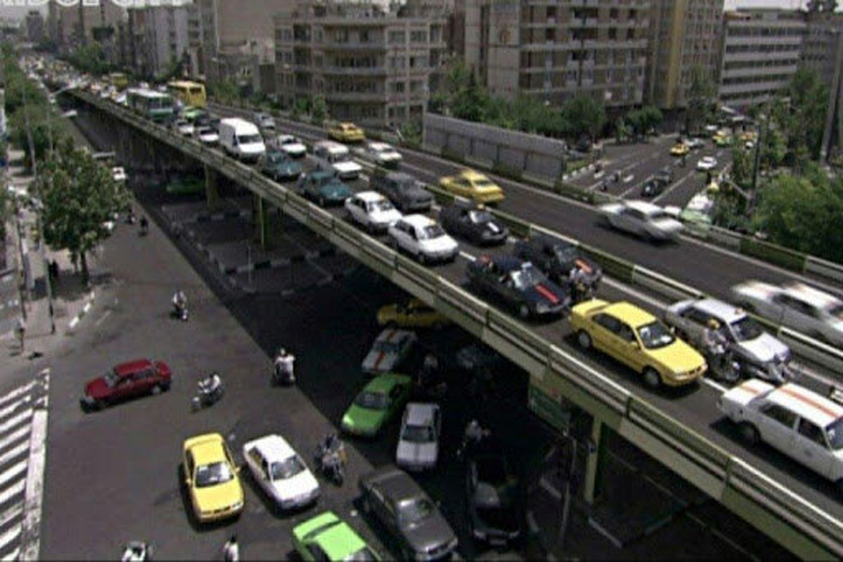 هیچ پل نا ایمنی در تهران وجود ندارد/ عدم وجود مصوبه برای جمع آوری پل های پایتخت