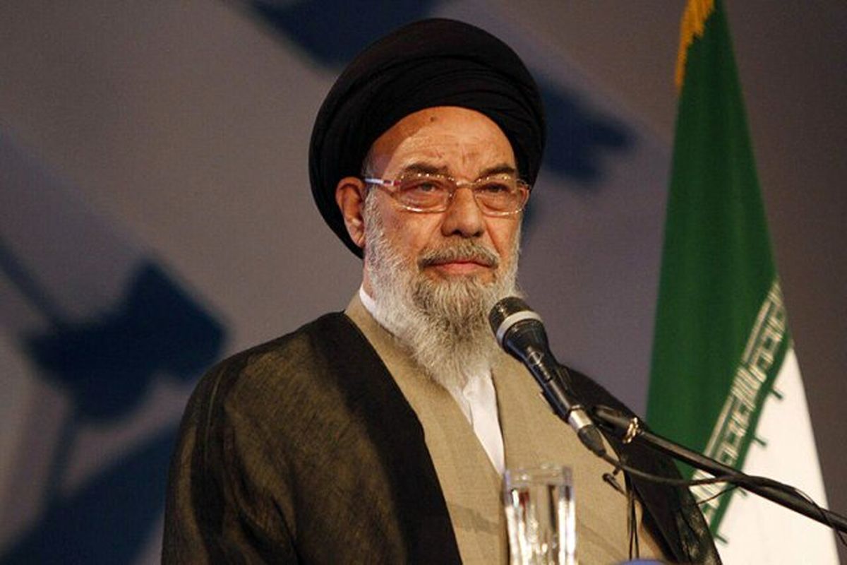 رئیس دادگستری اصفهان  برای تحقق حقوق مردم و اجرای عدالت تلاش کند